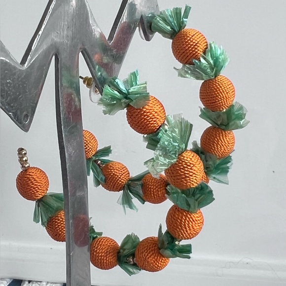 Kenneth J Lane 🆕 Orange Hoop Earrings pierced $80 new - Picture 9 of 11